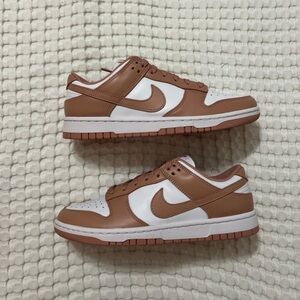 Nike Dunk Low Rose Whisper Size 8